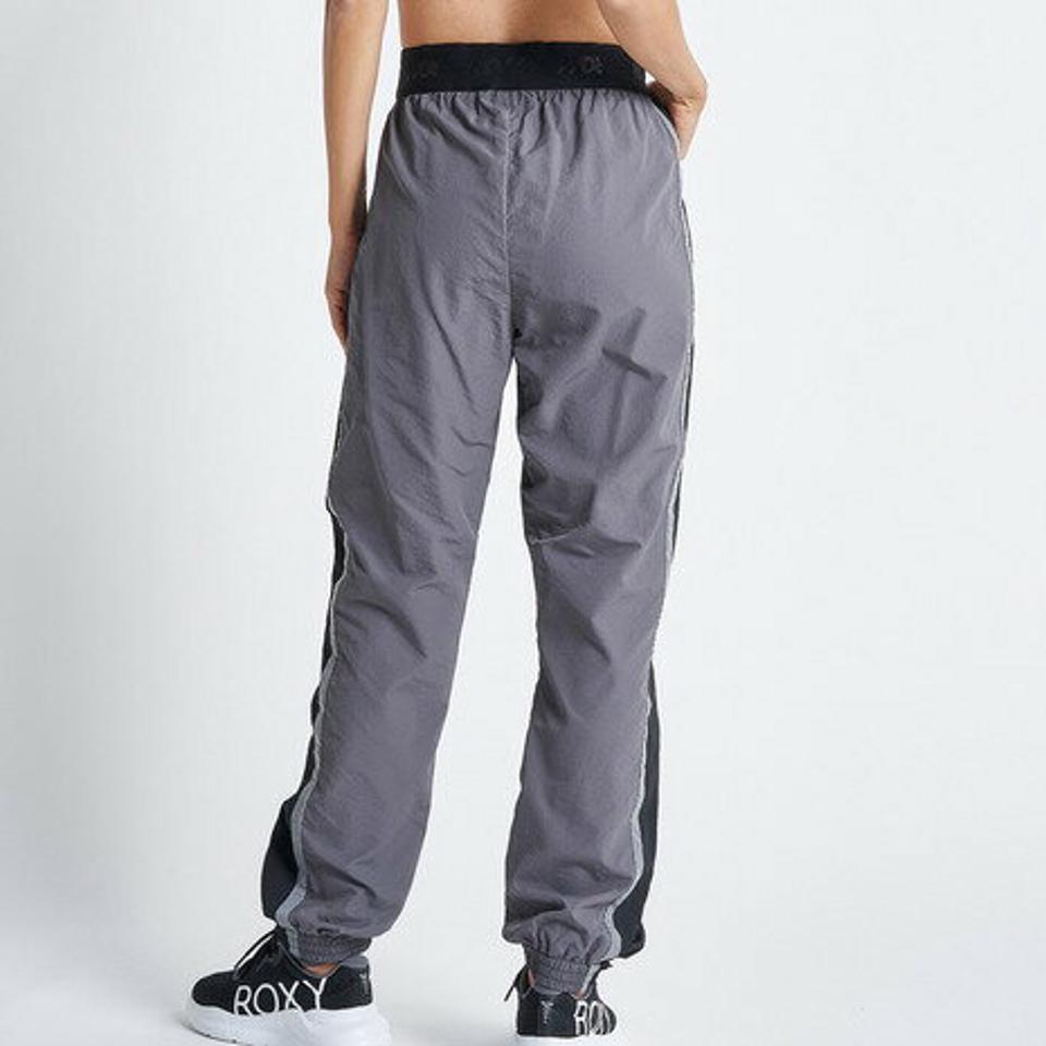 【11/5 24h限定 エントリー&対象4店舗買い回りで最大P10倍!】ロキシー(ROXY)(レディース)撥水 パンツ READY OR NOT PANTS 22FWRPT224524BLK