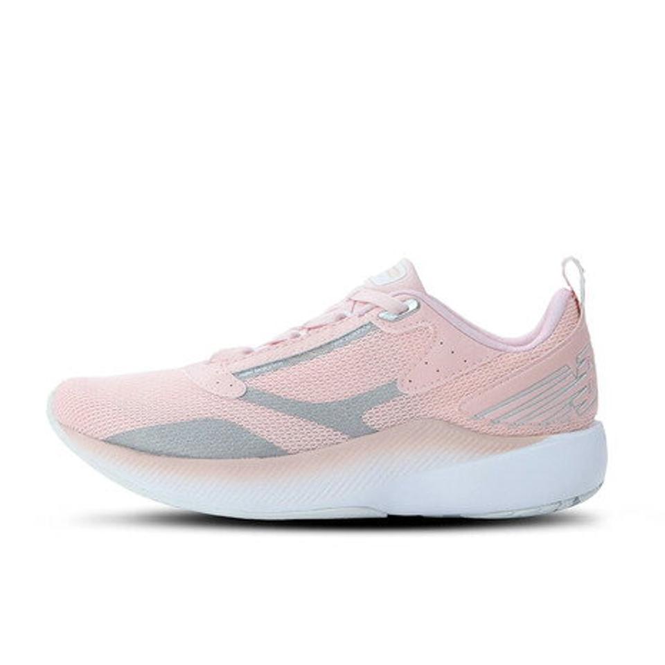 ニューバランス（new balance）（レディース）ランニングシューズ レディース ダイナソフトキラメク DynaSoft KIRAMEKU PK ピンク WKIRAPKB スニーカー