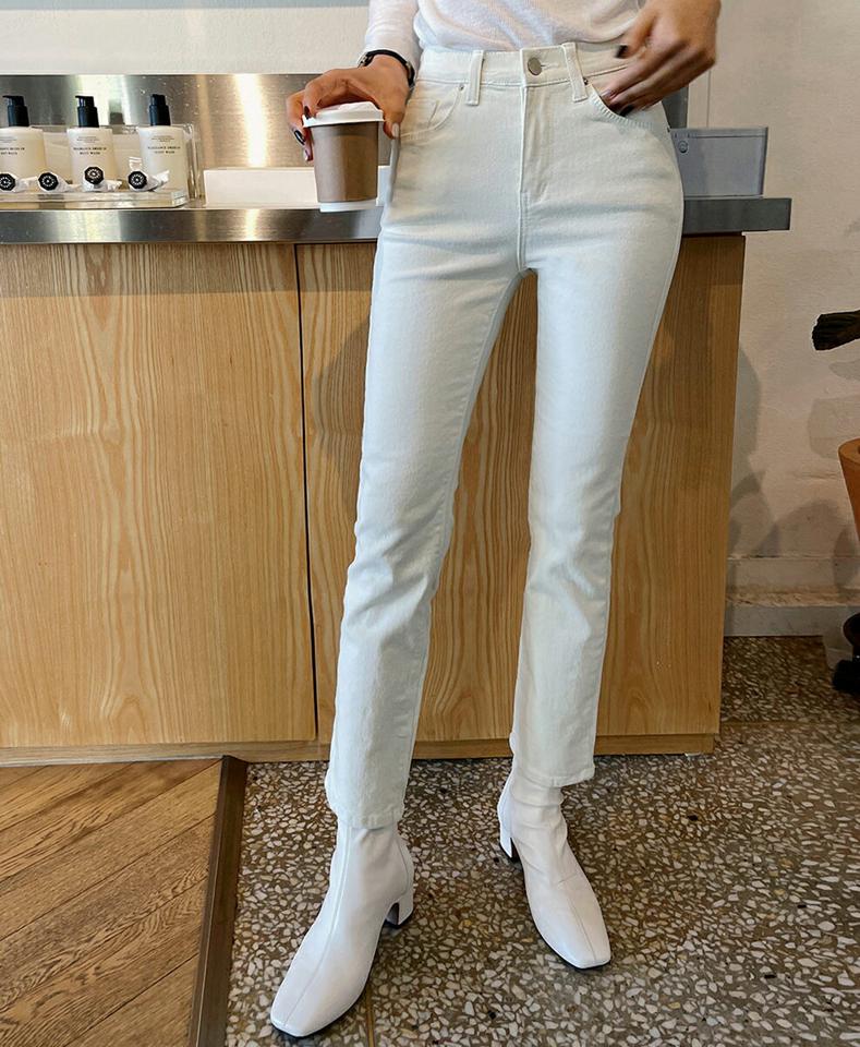 【マラソン特価】裏ピーチ起毛ストレートタイトパンツ・t00088 レディース 【pt】パンツ ズボン スキニー タイト スリム ストレート 裏起毛 単色 無地 シンプル ベーシック 大人 クロップド丈 ベルトループ 冬 韓国ファッション セール