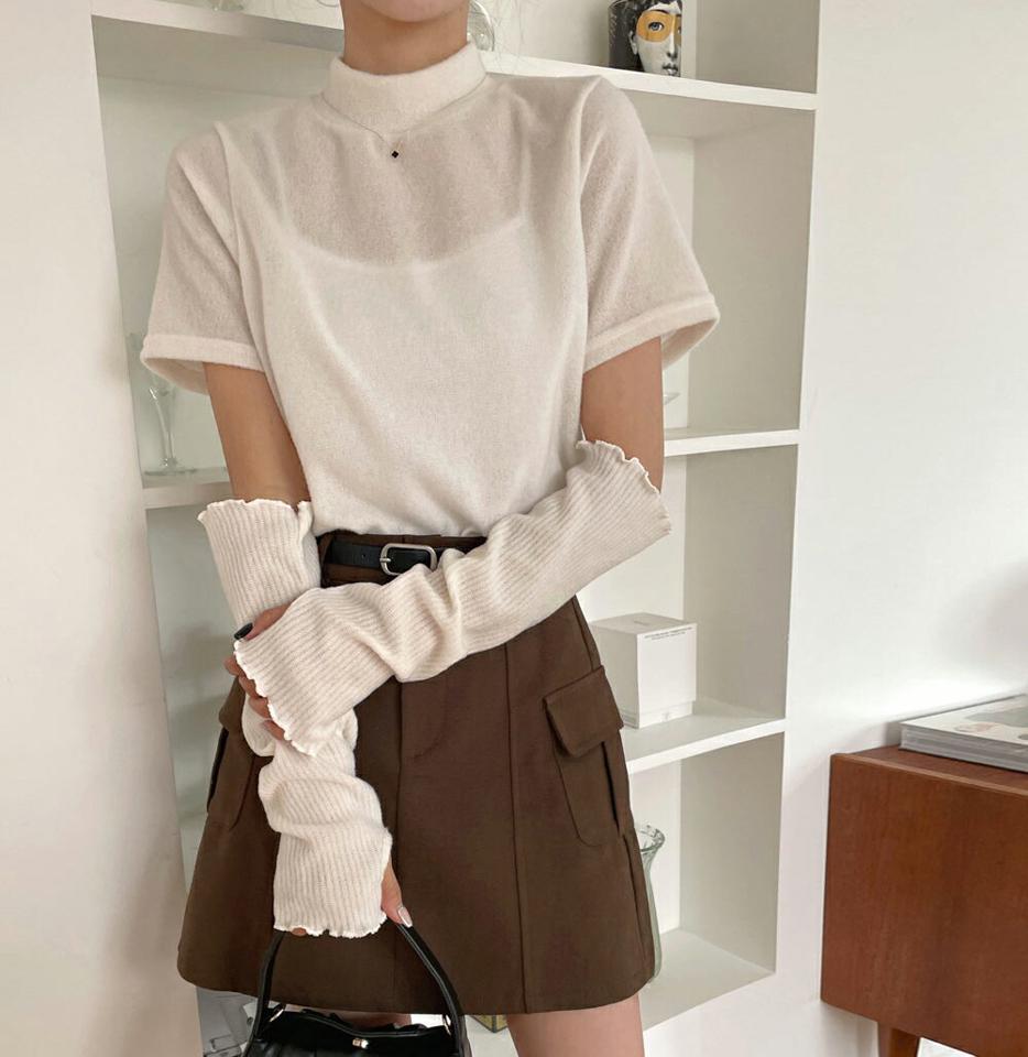 起毛Tシャツ&アームウォーマーSET・t00054 レディース 【tops】セット トップス Tシャツ ハーフネック 半袖 アームウォーマー 起毛 単色 無地 シンプル カジュアル ストリート ラフ かわいい トレンド 萌え袖 秋 冬 春 韓国ファッション