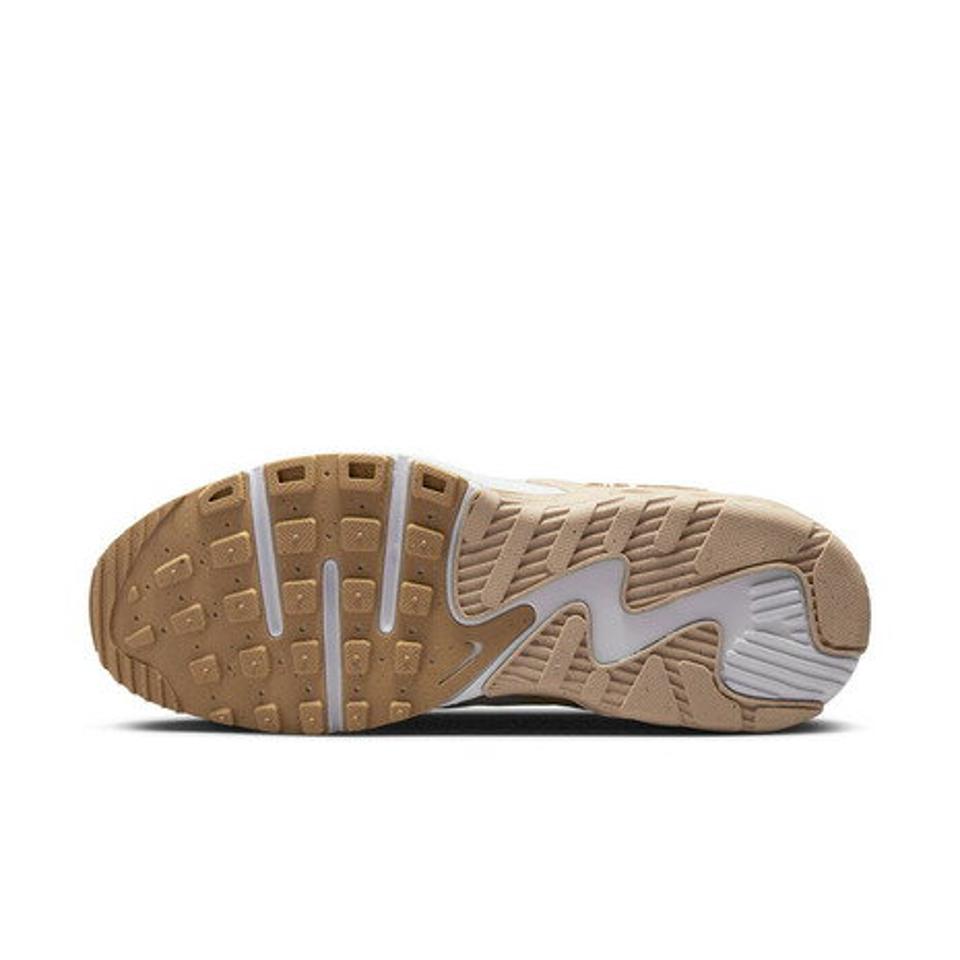 【10%OFFクーポン 11/24まで】ナイキ（NIKE） スニーカー レディース ベージュ エア マックス エクシー DZ5386-121 スポーツシューズ （レディース）