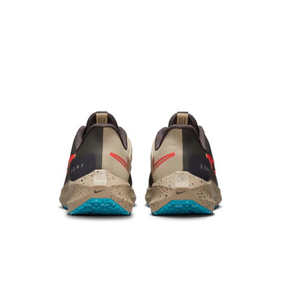 ナイキ（NIKE）（メンズ）ランニングシューズ メンズ ブラウン エア ズーム ペガサス 39 シールド DO7625-200 スニーカー ジョギングシューズ シューズ