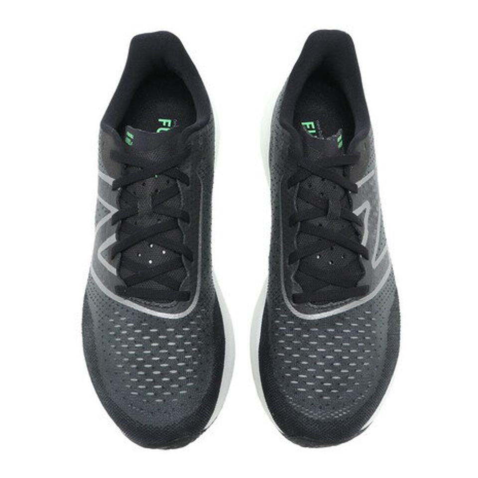 【3/25 24h限定 エントリー＆対象3店舗買い回りで最大P10倍！】ニューバランス（new balance）（メンズ）ランニングシューズ メンズ 黒 フューエルセルレベル FuelCell Rebel v3 ブラック MFCXMB3 D スニーカー 部活