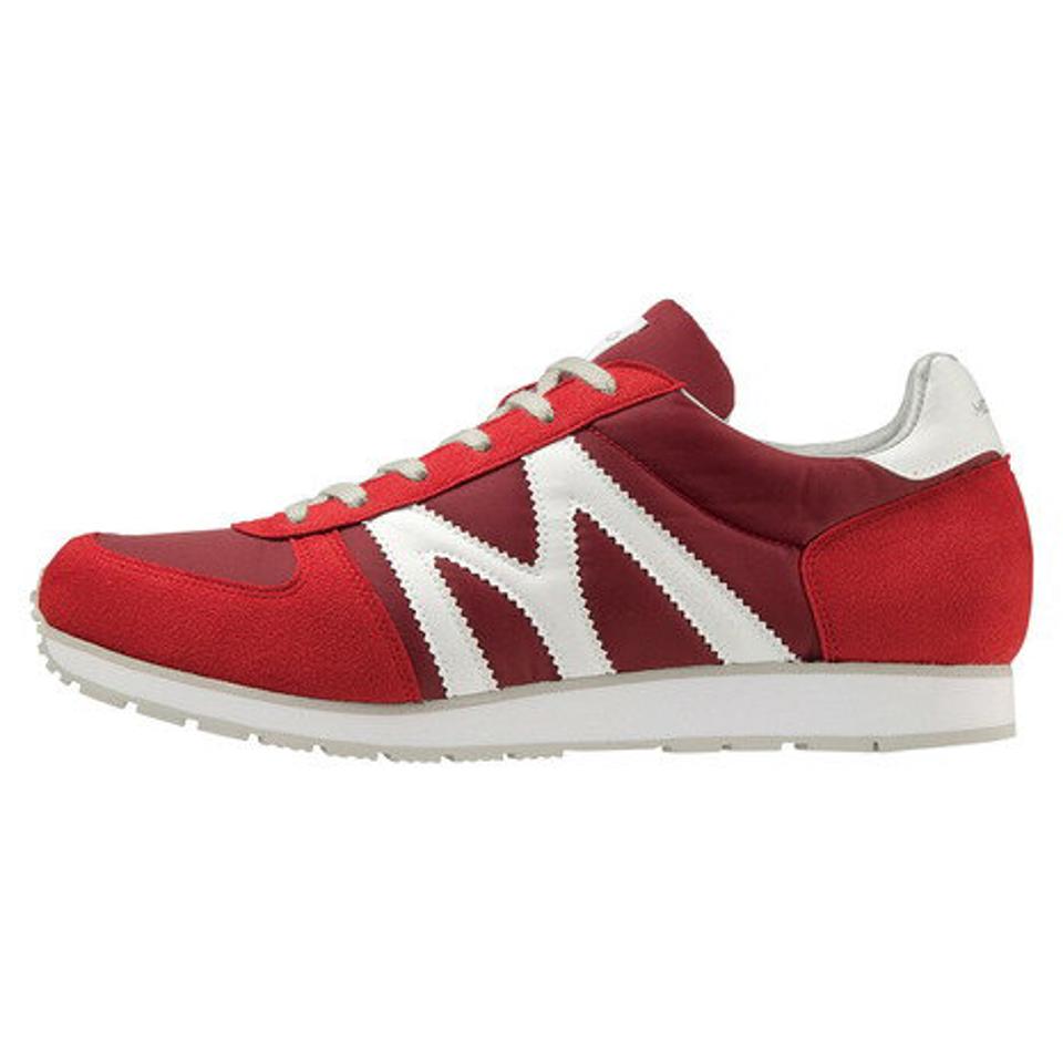 【4/15 24h限定 エントリー＆対象3店舗以上買い回りで最大P10倍！】ミズノ（MIZUNO）（メンズ、レディース）スニーカー MR1 黒 ブラック グレー 赤レッド D1GF2214 通勤 通学 普段履き カジュアルシューズ 軽量化 フィット感