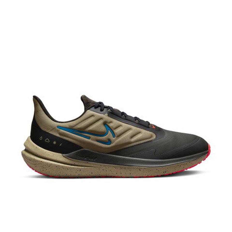 【10%OFFクーポン 12/22まで】ナイキ（NIKE）（メンズ）エア ウィンフロー 9 シールド ブラウン DM1106-200 メンズ シューズ スニーカー