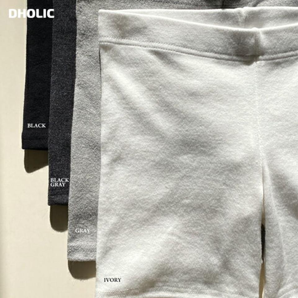 起毛インナーパンツ・t00116 レディース 【uw】インナー 下着 パンツ 起毛 スリムフィット 2分丈 単色 無地 シンプル ベーシック カジュアル 安心 柔らかい 楽ちん ラフ ショート丈 短パン インナーパンツ 韓国ファッション