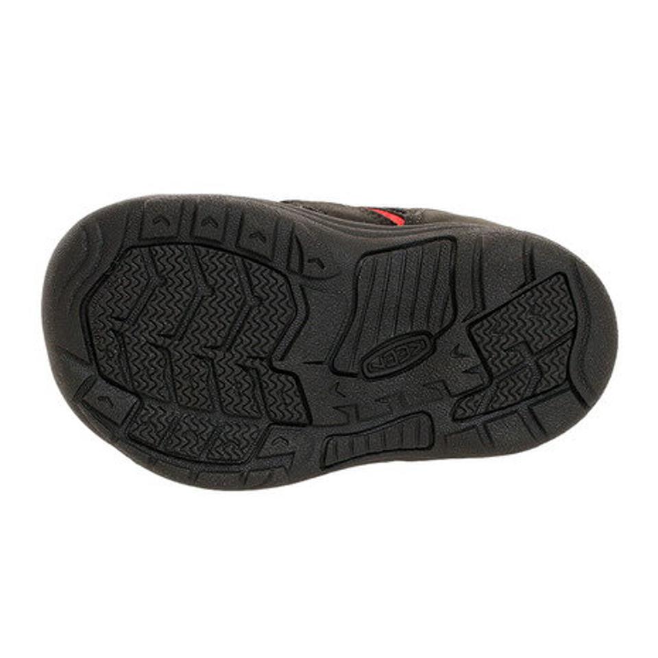 【2点20％OFFクーポン 1/10まで】キーン（KEEN）（キッズ）ジュニアカジュアルシューズ ニューポート シュー 1025511