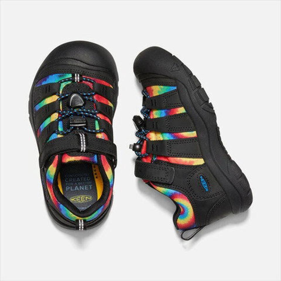 【2点20％OFFクーポン 1/10まで】キーン（KEEN）（キッズ）ジュニア カジュアル シューズ レインボー ニューポート シュー 1025507