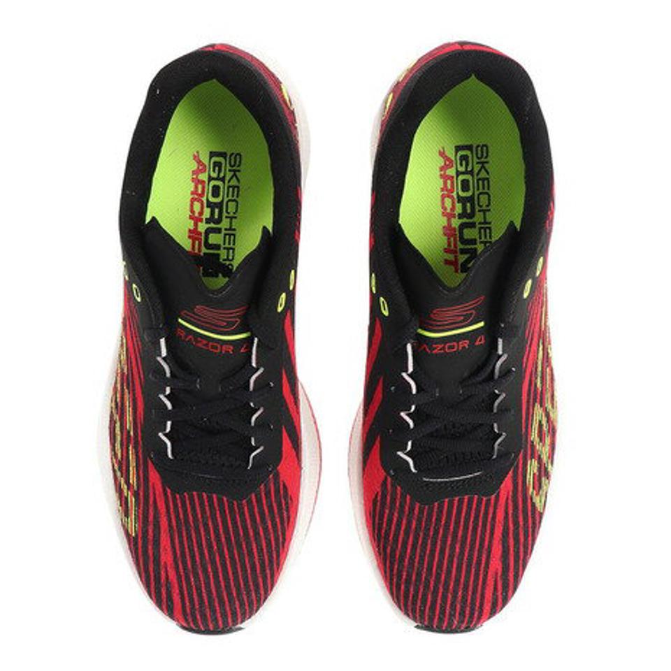 スケッチャーズ（SKECHERS）（メンズ）ランニングシューズ ゴーラン アーチフィット レイザー 4 246075-RDYL スニーカー ジョギングシューズ