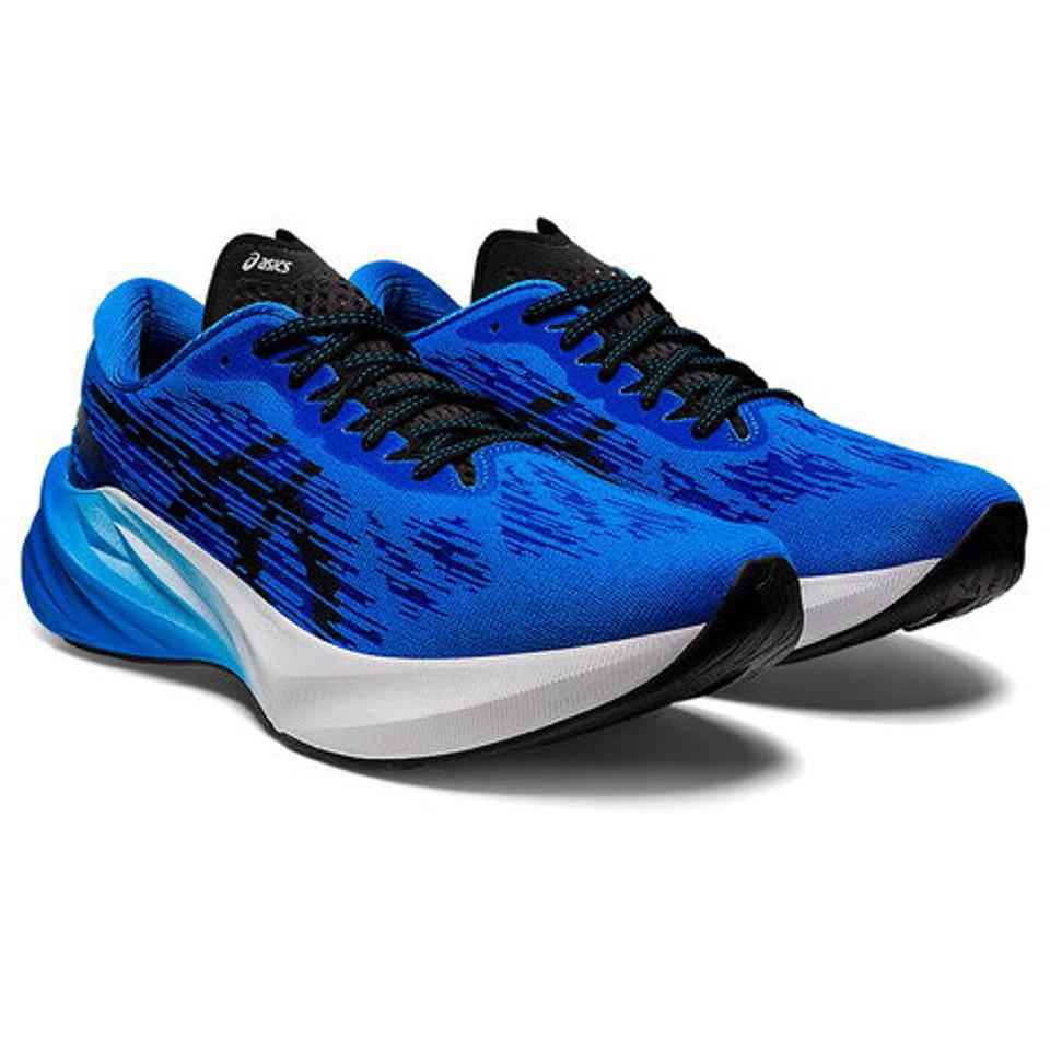 【10％OFFクーポン 1/12まで】アシックス（ASICS）（メンズ）ランニングシューズ ノヴァブラスト 3 ブルー ブラック 1011B458.401 スニーカー トレーニング ジョギング 駅伝 部活 マラソン