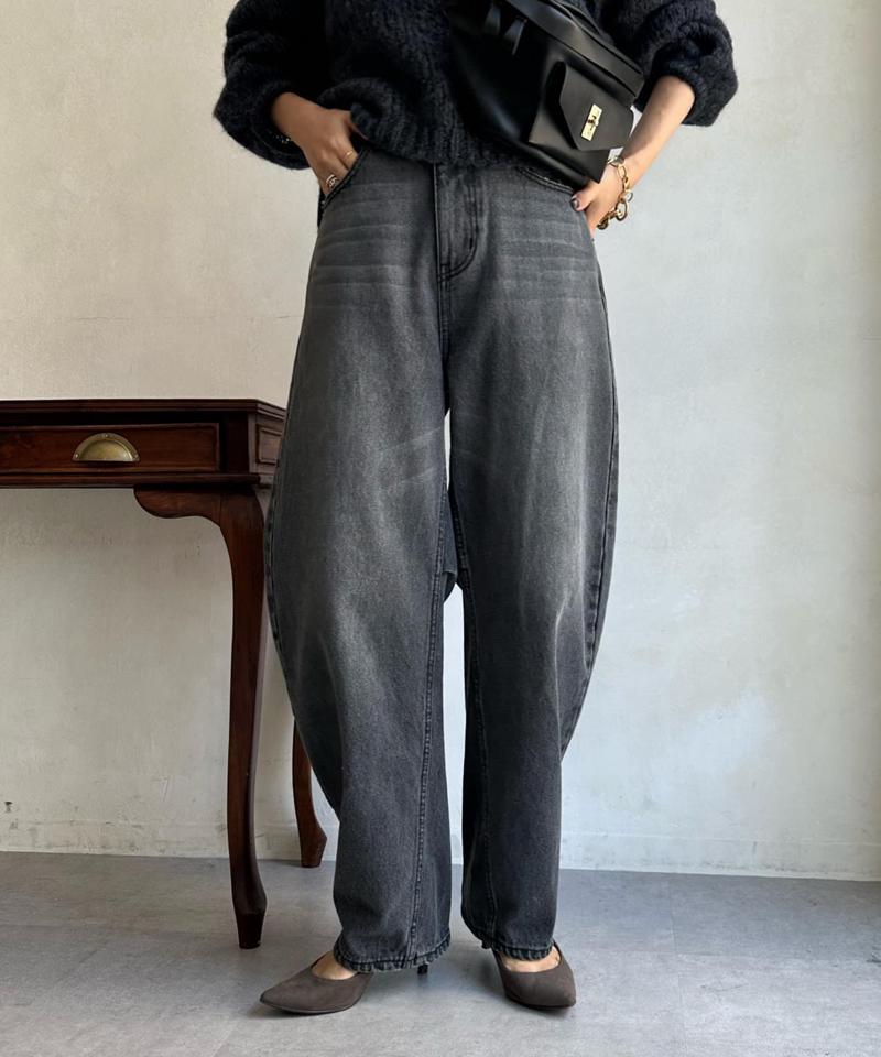 【ベストセラーアイテム】カーブデニム