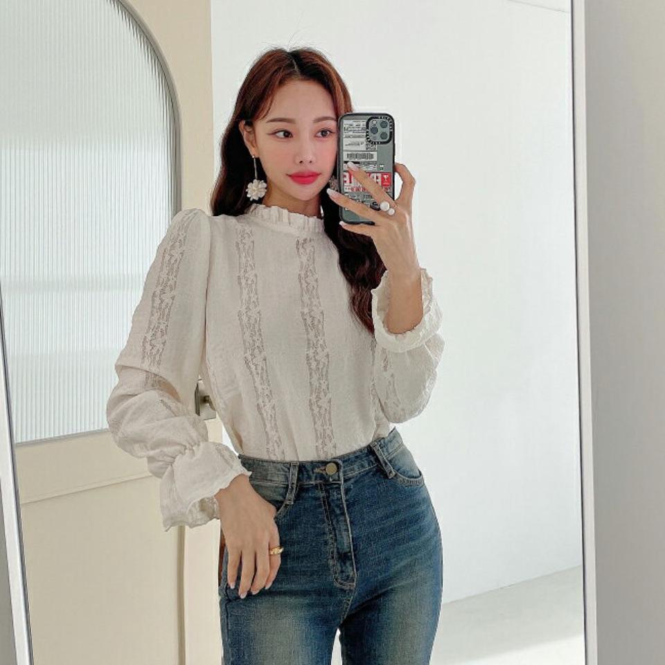 キャンディスリーブレースラインブラウス・p000149 レディース 【bl】ブラウス トップス 長袖 柄 模様 レース パフ袖 パフスリーブ 秋 冬 キュート フェミニン かわいい 可愛い 韓国ファッション MKT