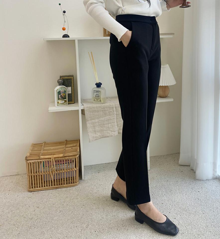 裏起毛シークレットゴムスラックス・p000128 レディース 【pt】パンツ ズボン スラックス ロング 裏起毛 単色 無地 シンプル ベーシック 大人 きれいめ オケージョン オフィス 冬 韓国ファッション MKT