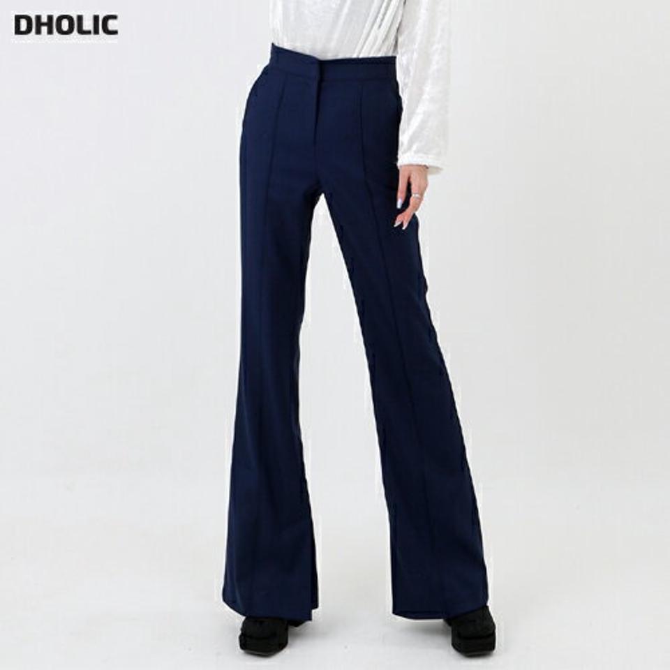 スリムフレアスラックス・p000221 レディース 【pt】パンツ ズボン スラックス フレア スリム タイト 単色 無地 シンプル ベーシック 大人 オフィス オケージョン きれいめ 秋 冬 韓国ファッション MKT