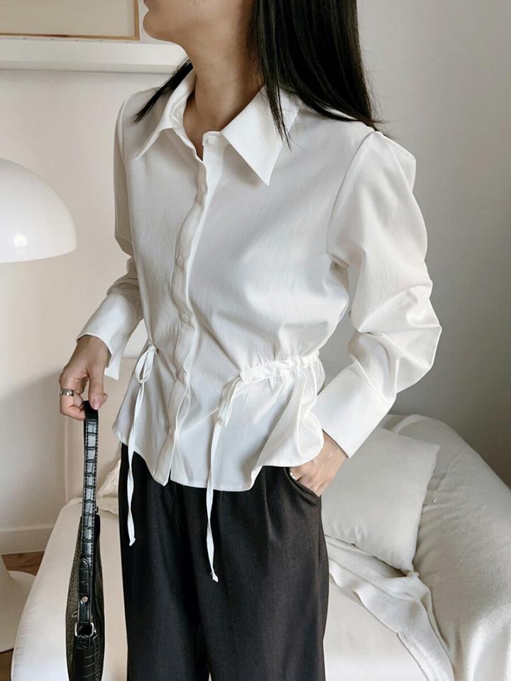 ドロストペプラムシャツ・p000151 レディース 【bl】トップス シャツ ペプラム お腹カバー 長袖 襟 白　ホワイト ドロスト 絞り 単色 無地 シンプル 大人 きれいめ 秋 冬 韓国ファッション MKT