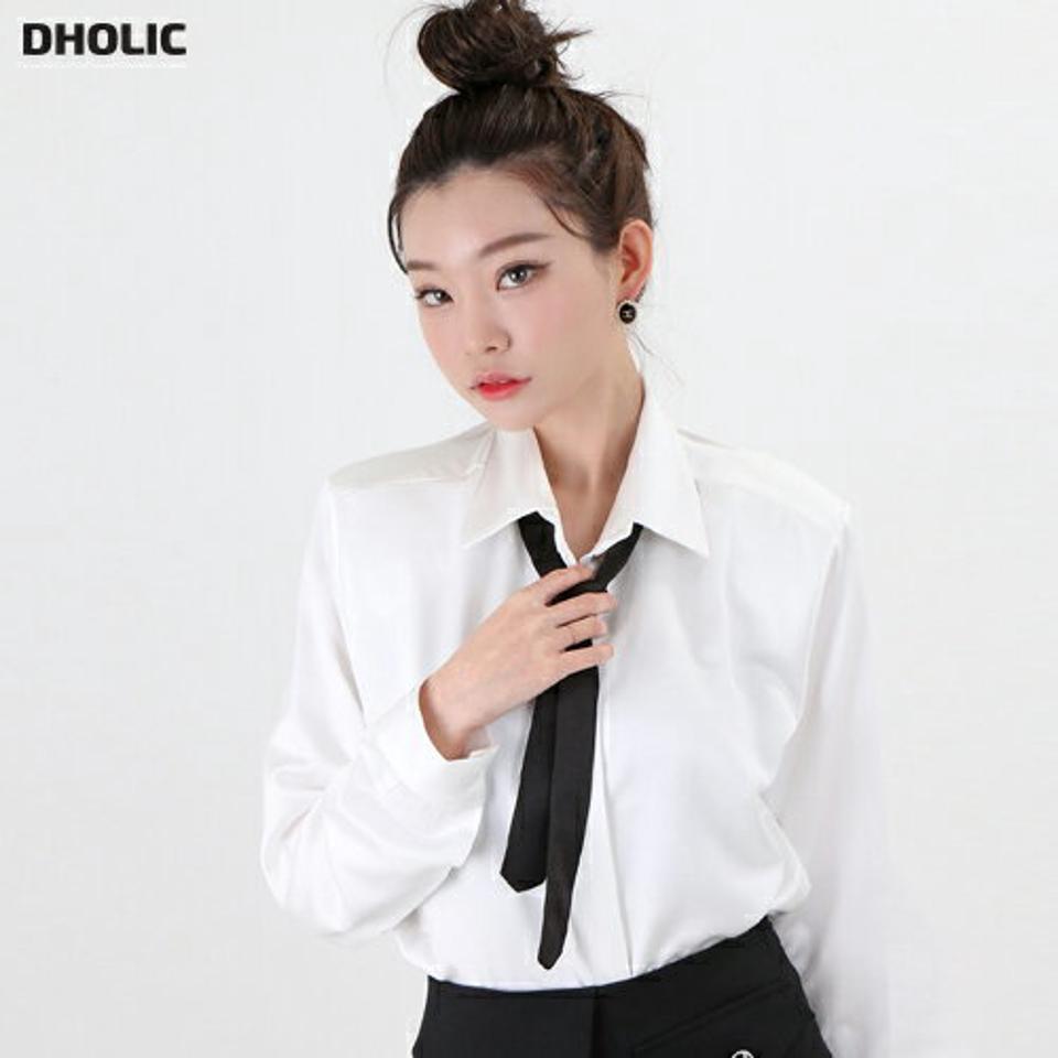 【マケット特価】ストラップ&肩パッド付フライフロントシャツ・p000205 レディース 【bl】トップス シャツ 肩パッド ストラップ 長袖 白 ホワイト ボウタイ ネクタイ スクールガール 襟 モノトーン バイカラー 秋 冬 韓国ファッション MKT セール