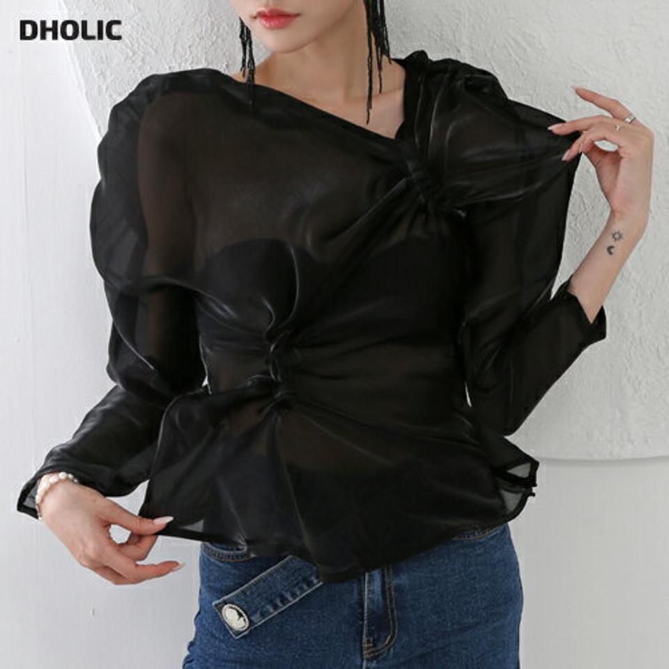 【マケット特価】ギャザーシアーブラウス・p000198 レディース 【bl】トップス ブラウス 長袖 ギャザー シアー シースルー 透け感 フェミニン きれいめ ユニーク 個性的 大人 アンバランス 鎖骨 デコルテ 秋 冬 韓国ファッション MKT セール