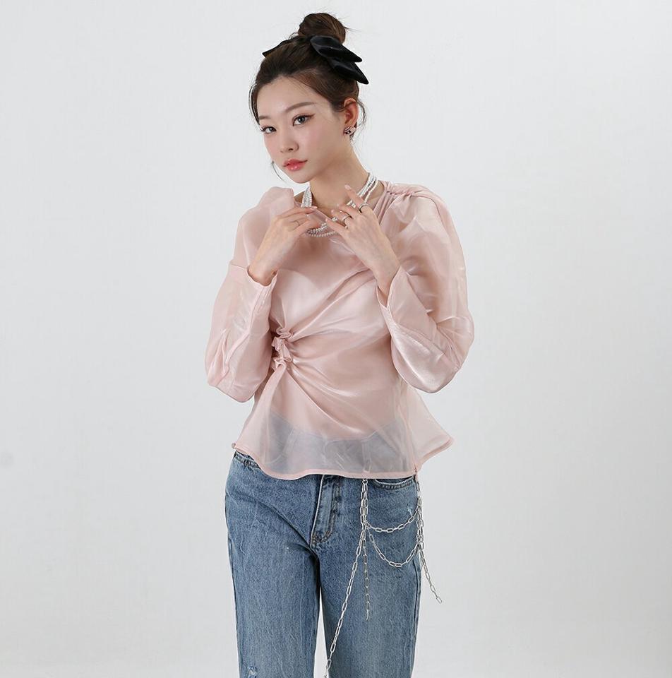 【マケット特価】ギャザーシアーブラウス・p000198 レディース 【bl】トップス ブラウス 長袖 ギャザー シアー シースルー 透け感 フェミニン きれいめ ユニーク 個性的 大人 アンバランス 鎖骨 デコルテ 秋 冬 韓国ファッション MKT セール