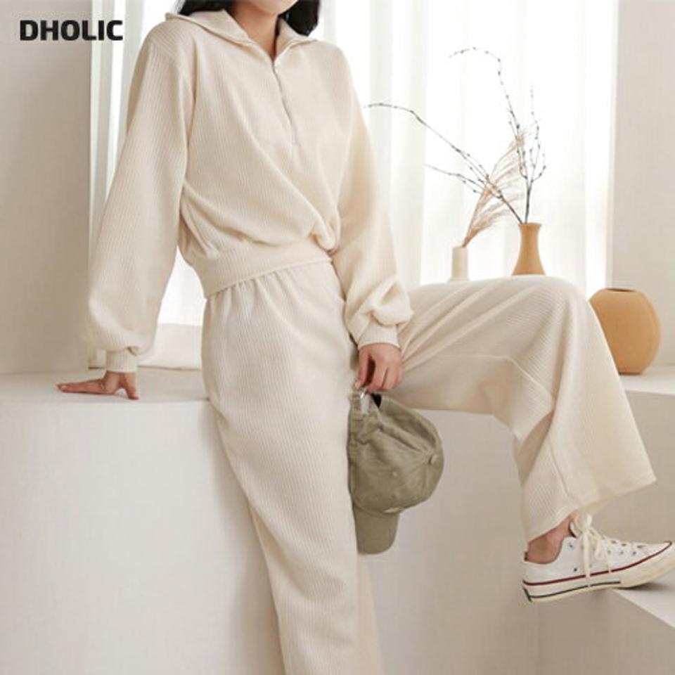 ハーフジップカラースウェット&パンツSET・p000231 レディース 【pt】セットアップ setup トップス スウェット トレーナー 長袖 リブ ハーフジップ ジップアップ パンツ ズボン ロング 単色 無地 襟 シンプル 秋 冬 韓国ファッション MKT