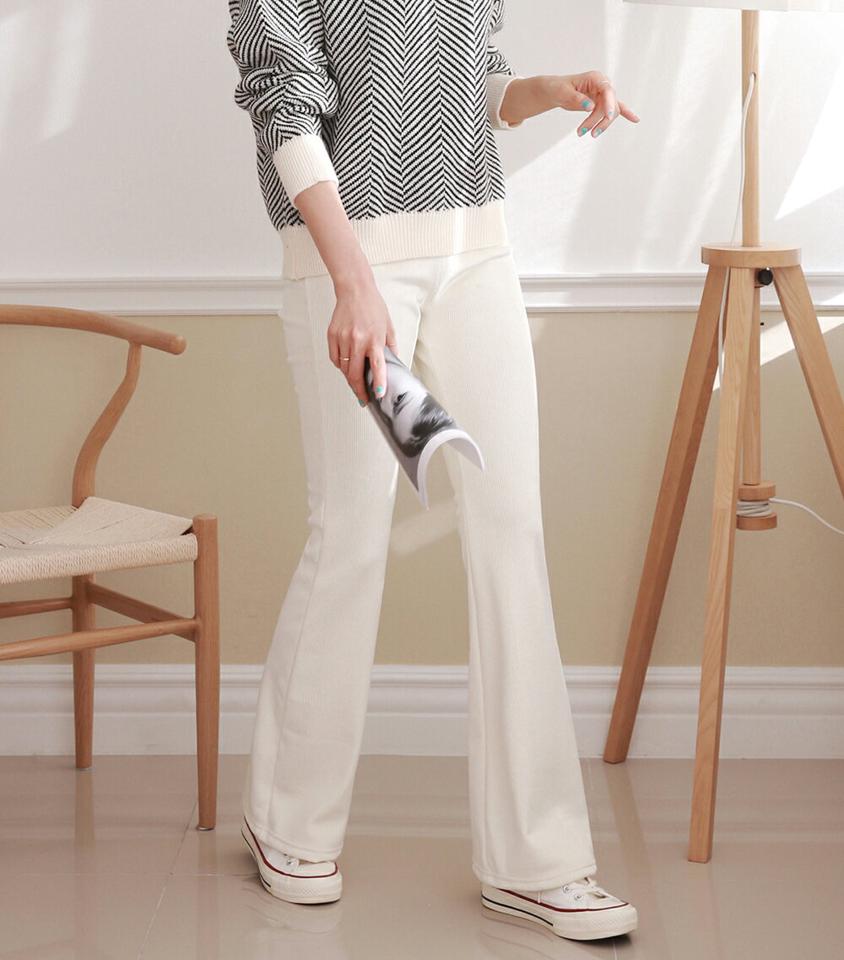 ウール混エコファー裏地フレアパンツ・p000237 レディース 【pt】パンツ ズボン ロング フレア フェイクファー ウール 単色 無地 シンプル ベーシック 大人 スリム きれいめ 白 ホワイト 冬 韓国ファッション MKT