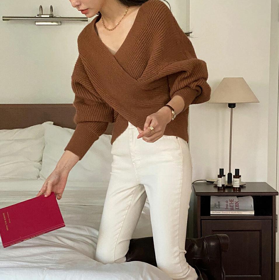 クロスVネックリブニット・t00180 レディース 【tops】トップス ニット 長袖 クロス Vネック リブ 単色 無地　シンプル カジュアル デコルテ 大人 茶色 ブラウン ドロップショルダー 秋 冬 韓国ファッション