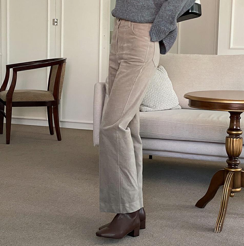 ベロアストレートパンツ・t00170 レディース 【pt】パンツ ズボン ロング ストレート ベロア 単色 無地 シンプル ベーシック 大人 カジュアル 季節感 光沢感 ハイウエスト ベルトループ センタープレス 秋 冬 韓国ファッション