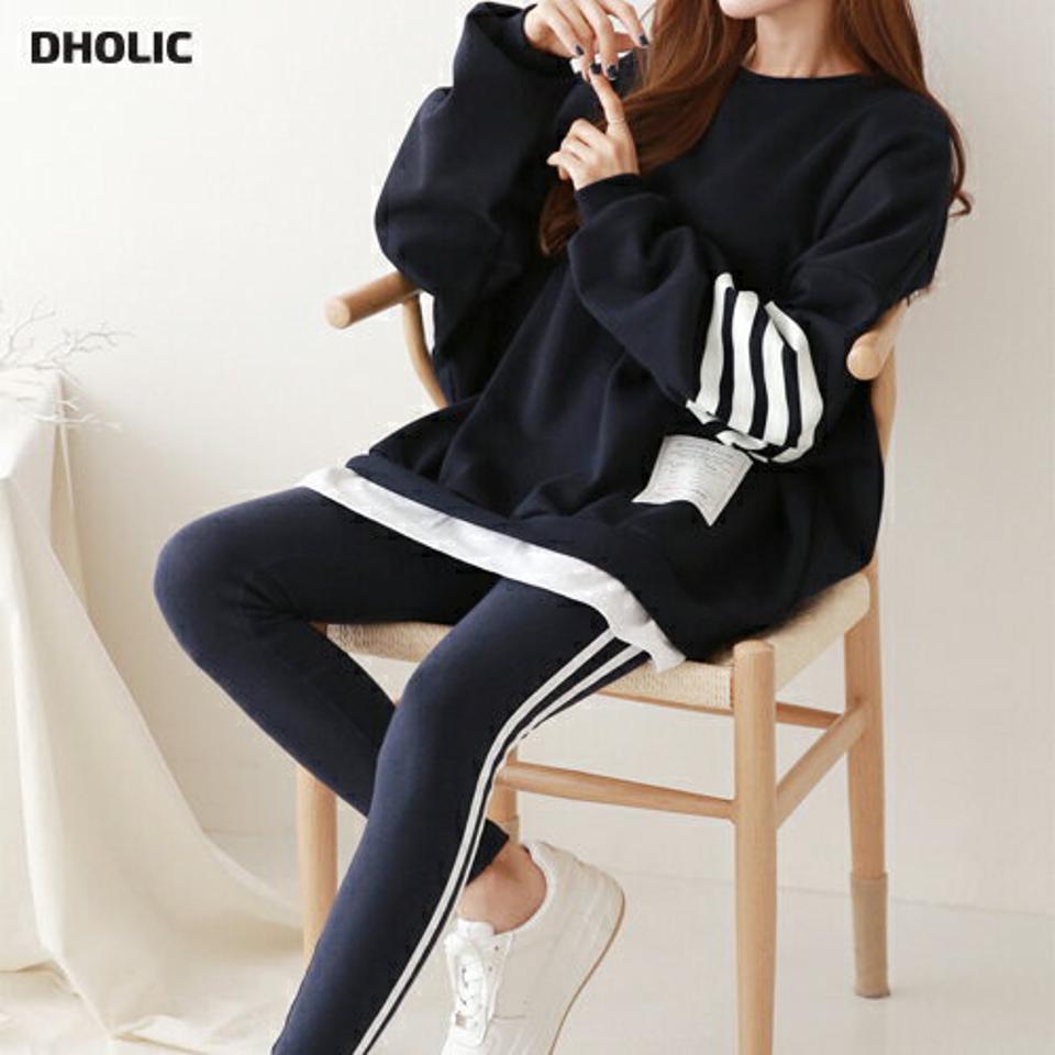 配色スウェット&レギンスSET・p000030 レディース 【pt】セットアップ setup トップス トレーナー スウェット 長袖 ライン 配色 ゆったり オーバーサイズ ラフ ラウンドネック 体型カバー レギンス パンツ スリム 秋 冬 韓国ファッション MKT