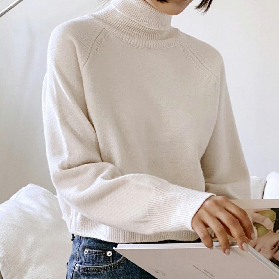 タートルネッククロップドニット・p000117 レディース 【tops】トップス ニット 長袖 タートルネック ハイネック 単色 無地 シンプル ベーシック 大人 グレー カジュアル ラフ 秋 冬 韓国ファッション MKT