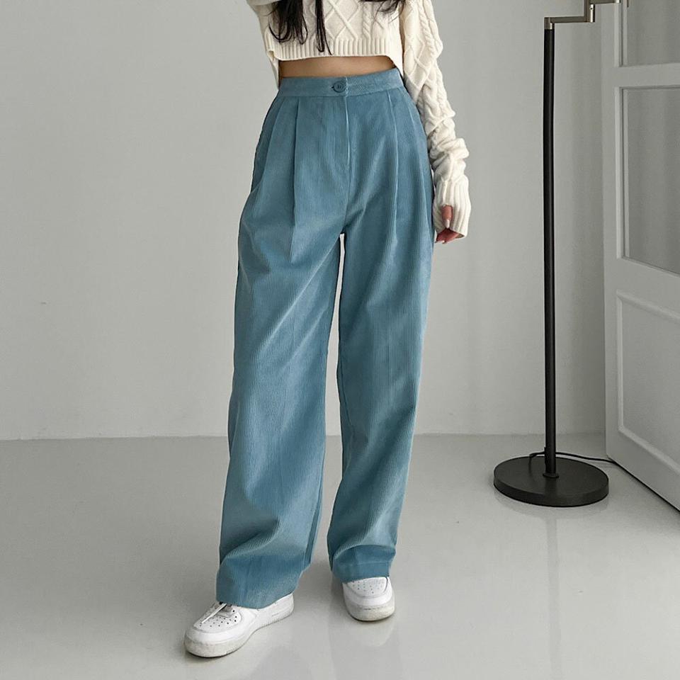 コーデュロイツータックパンツ・p000041 レディース 【pt】パンツ ズボン ワイド コーデュロイ ツータック 単色 無地 シンプル カラーパンツ 水色 ブルー シンプル 単色 無地 カジュアル ラフ 秋 冬 韓国ファッション MKT