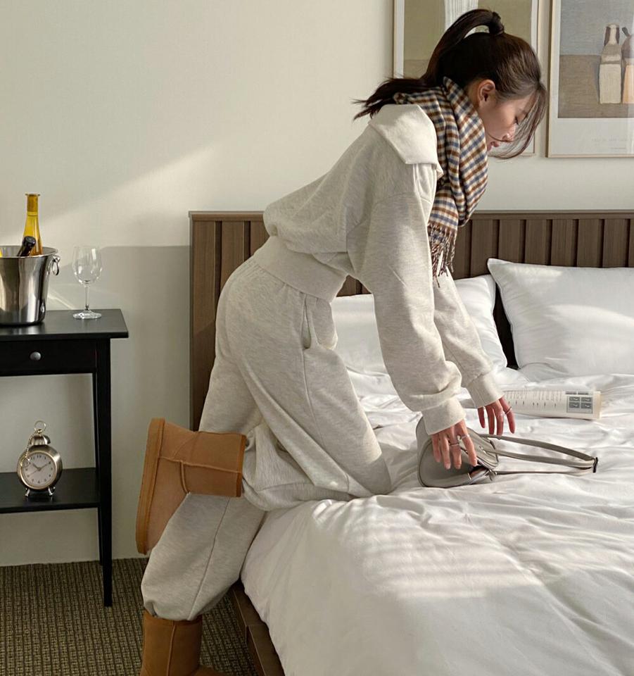 裏起毛ビッグカラージップスウェット&ワイドパンツSET・t00348 レディース 【pt】セットアップ setup トップス トレーナー 長袖 スウェット パンツ ズボン ロング ウエストゴム ハーフジップ 裏起毛 無地 シンプル カジュアル 冬 韓国ファッション