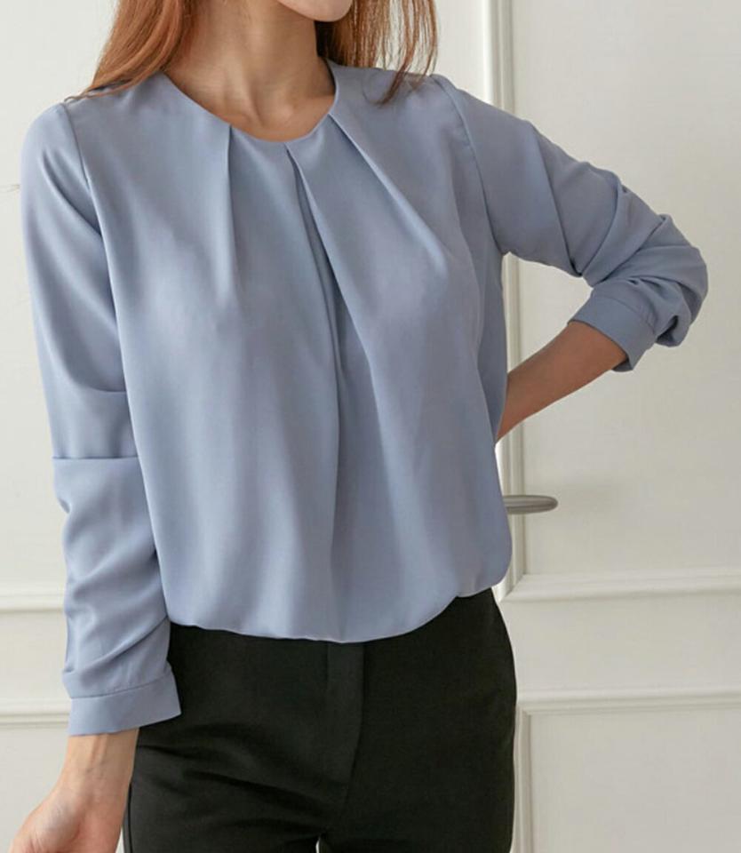 タックラウンドネックブラウス・p000120 レディース 【bl】トップス ブラウス 長袖 タック ラウンドネック 単色 無地 シンプル フェミニン 大人 オフィス オケージョン お呼ばれ 水色 ブルー 秋 冬 韓国ファッション MKT