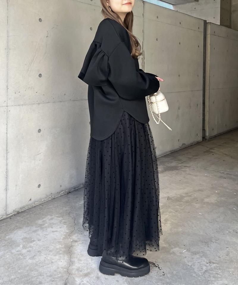 バックフリルスウェット