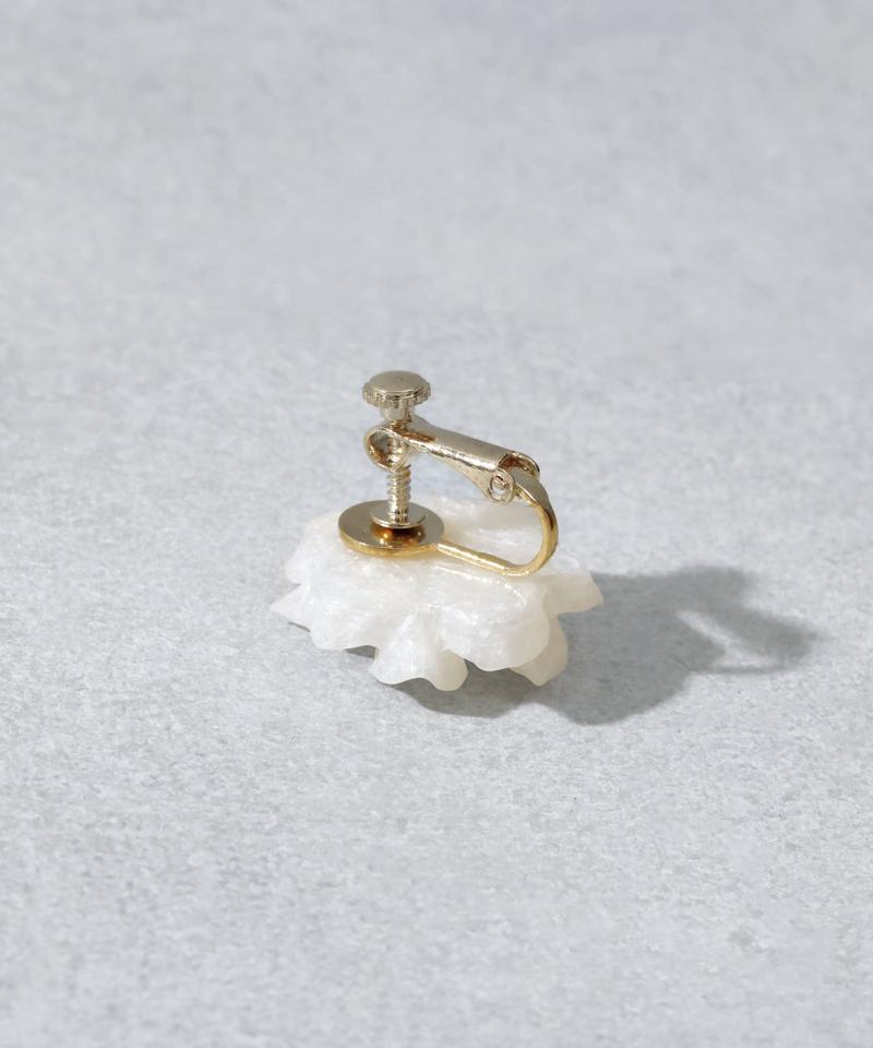 フラワーパールイヤリング