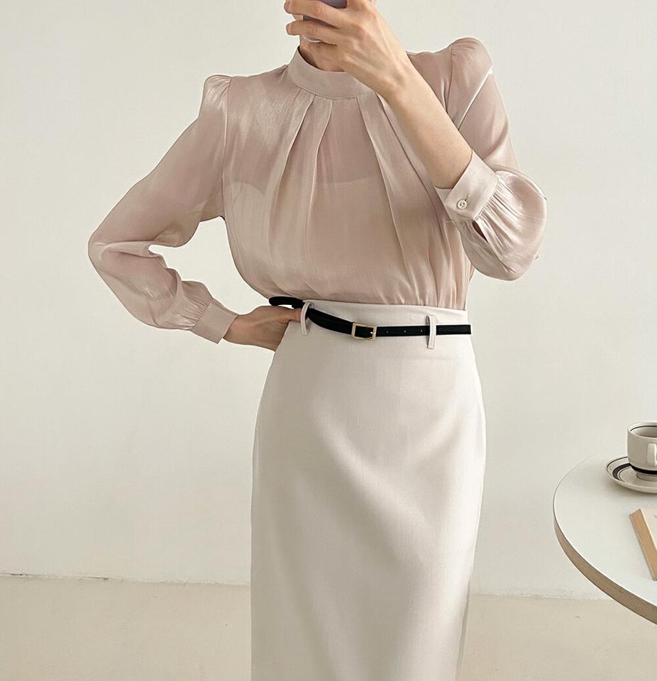 タックハーフネックシルキーブラウス・p000091 レディース 【bl】トップス ブラウス 長袖 シルキー ハーフネック ツヤ 光沢感 タック フェミニン 大人 きれいめ 上品 オケージョン オフィス 単色 秋 冬 韓国ファッション MKT