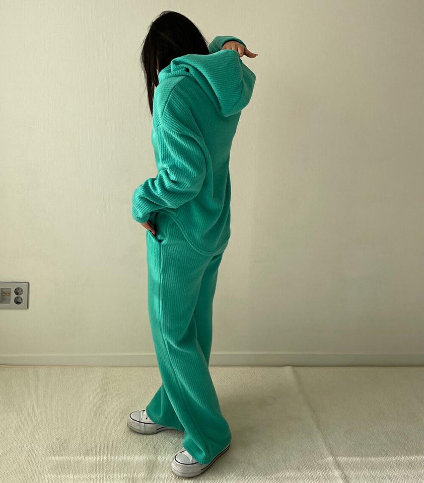 起毛リブパーカー&フレアパンツSET・p000342 レディース 【pt】セットアップ setup トップス パーカー フード フーディー 長袖 起毛 リブ パンツ ズボン ロング ワイド フレア 単色 無地 シンプル ラフ カジュアル 秋 冬 韓国ファッション MKT