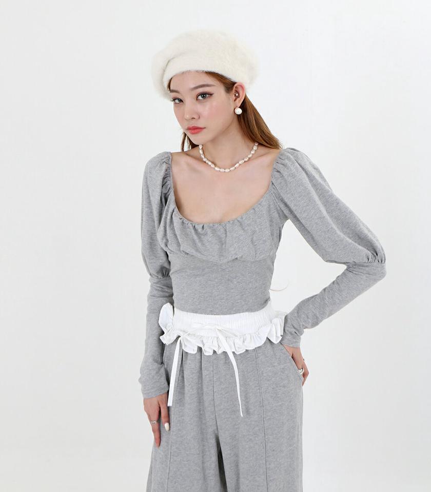 【マケット特価】ワイドUネックパフTシャツ・p000268 レディース 【tops】トップス Tシャツ 長袖 ロンT パフスリーブ Uネック デコルテ 胸元 肌見せ セクシー 単色 無地 大人 カジュアル 秋 冬 韓国ファッション MKT セール