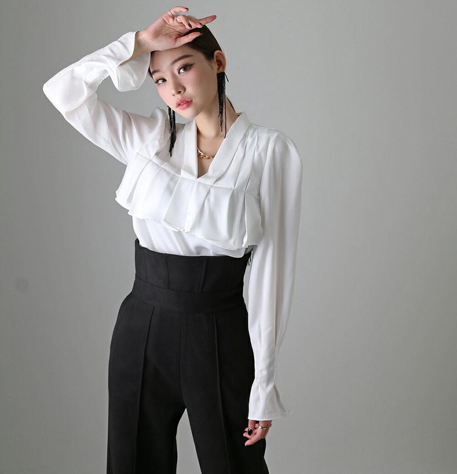 【マケット特価】プリーツフリルVネックブラウス・p000285 レディース 【bl】トップス ブラウス 長袖 フリル Vネック プリーツ フェミニン モード シック 単色 無地 パフスリーブ きれいめ 秋 冬 韓国ファッション MKT セール