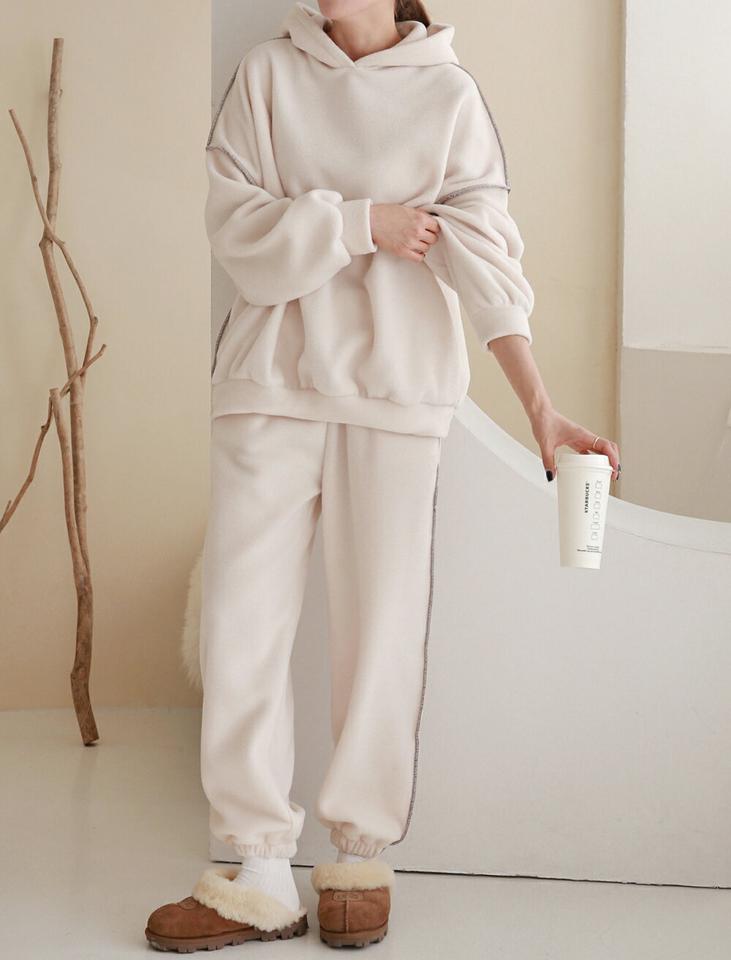 両起毛ステッチパーカー&ジョガーパンツSET・p000038 レディース 【pt】セットアップ setup トップス パーカー フード フーディー 長袖 パンツ ズボン ロング 単色 ステッチ シンプル ラフ カジュアル 裏起毛 冬 韓国ファッション MKT