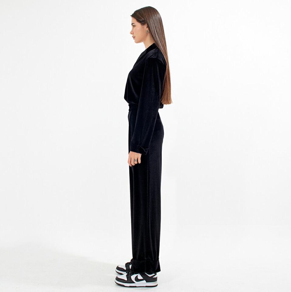 ロールアップベロアパンツ・p000381 レディース 【pt】パンツ ロング丈 単色 無地 シンプル ベーシック ベロア ロールアップ ツヤ 艶 光沢 秋 冬 カジュアル かわいい 可愛い ワイド 楽ちん ラフ 韓国ファッション MKT