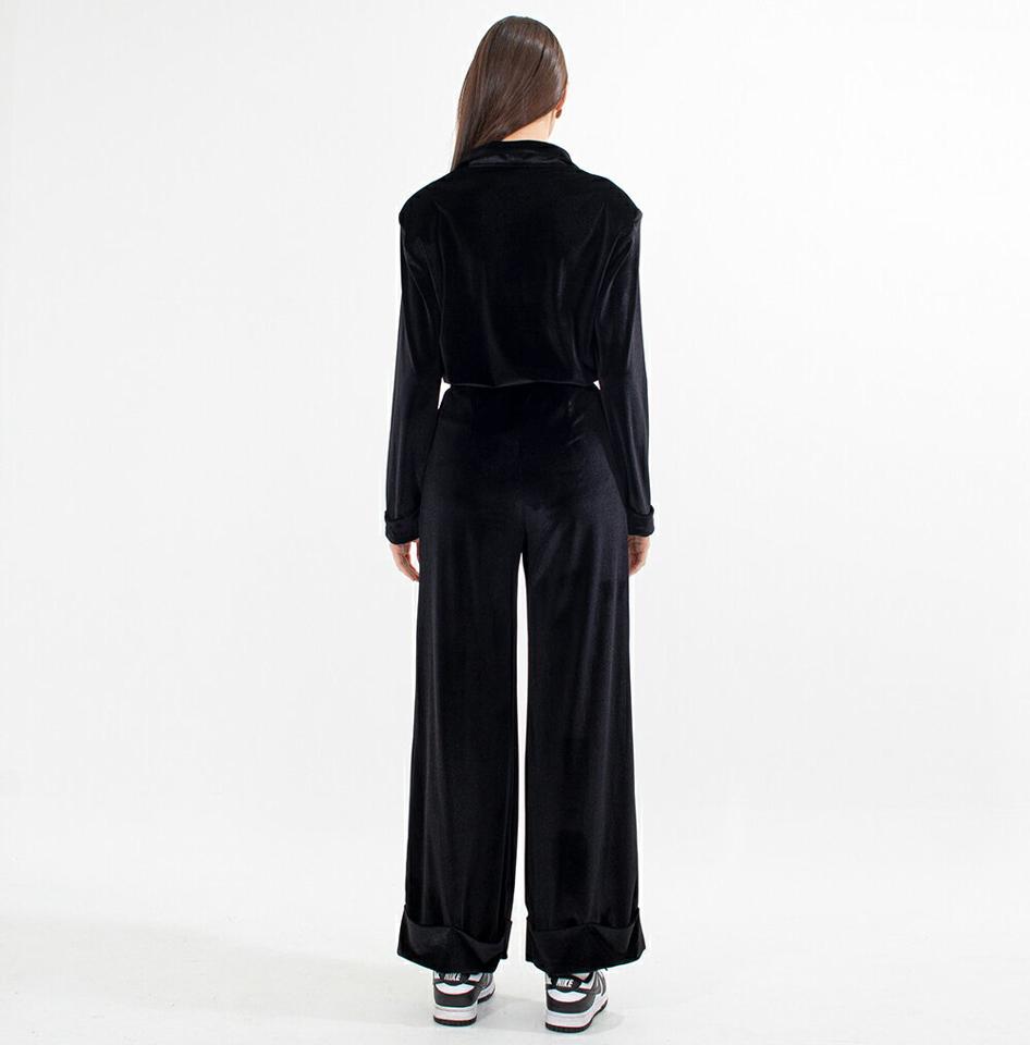 ロールアップベロアパンツ・p000381 レディース 【pt】パンツ ロング丈 単色 無地 シンプル ベーシック ベロア ロールアップ ツヤ 艶 光沢 秋 冬 カジュアル かわいい 可愛い ワイド 楽ちん ラフ 韓国ファッション MKT