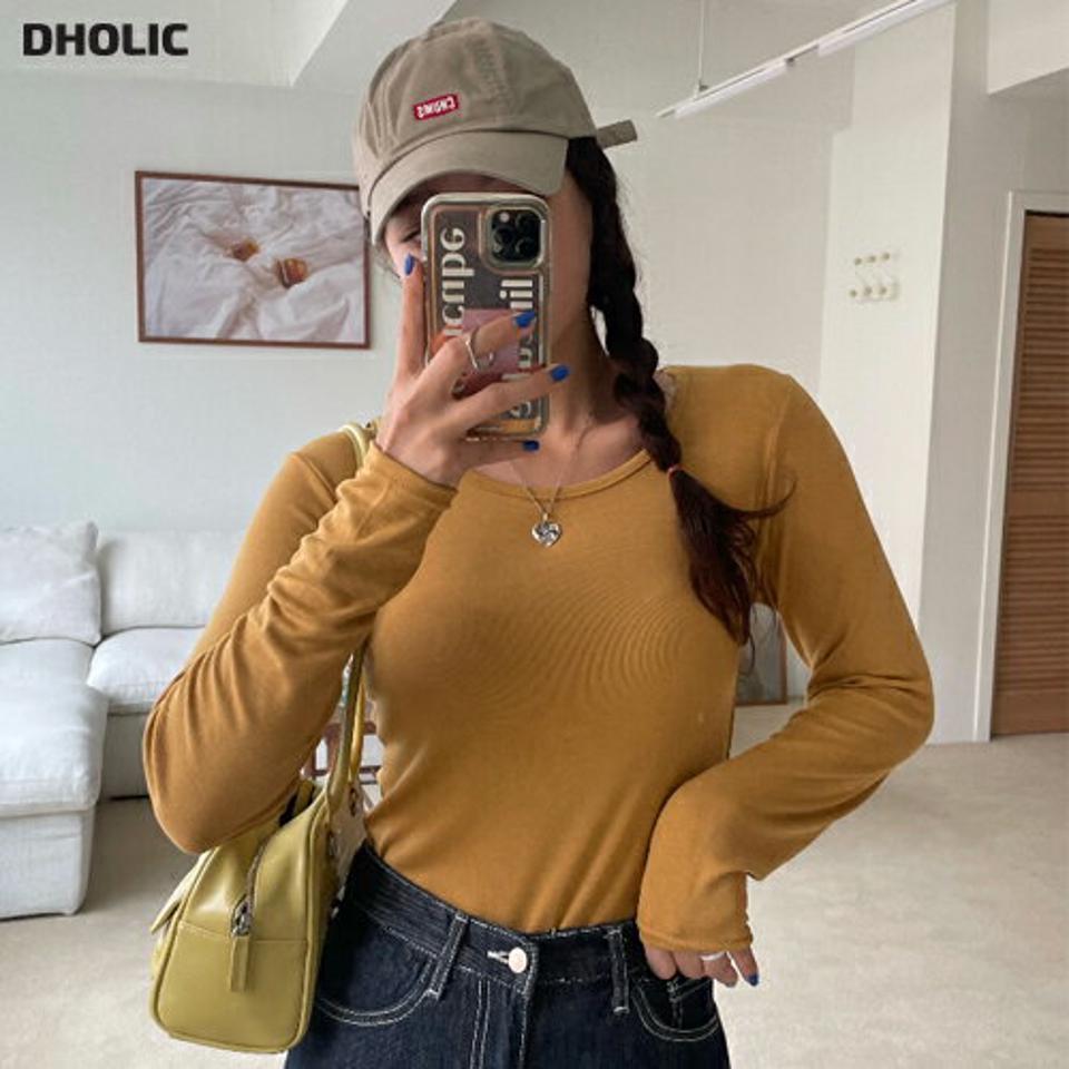 ラウンドネックスリム長袖Tシャツ・p000356 レディース 【tops】トップス Tシャツ ロンT 長袖 スリム タイト ラウンドネック 単色 無地 シンプル ベーシック 大人 カジュアル 黄色 イエロー 秋 冬 韓国ファッション MKT