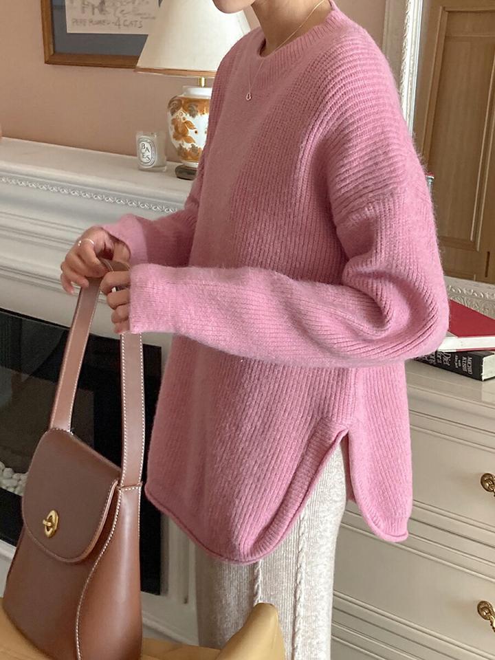 ウール混スリットラウンドヘムニット・p000662 レディース 【tops】トップス ニット 長袖 ラウンドヘム スリット ラウンドネック カラーニット ピンク 単色 無地 シンプル リブ カジュアル ラフ 秋 冬 韓国ファッション MKT