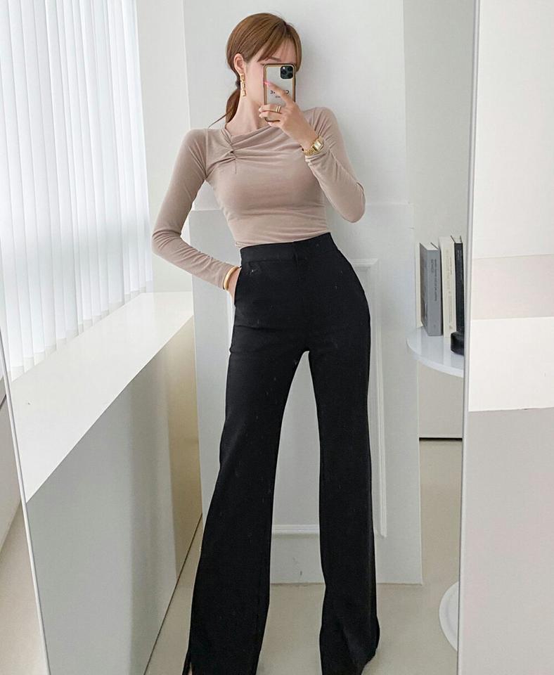 ギャザースリム長袖Tシャツ・p000588 レディース 【tops】トップス Tシャツ 長袖 ロンT スリム タイト 単色 無地 シンプル デコルテ 大人 きれいめ くしゅくしゅ 秋 冬 韓国ファッション MKT