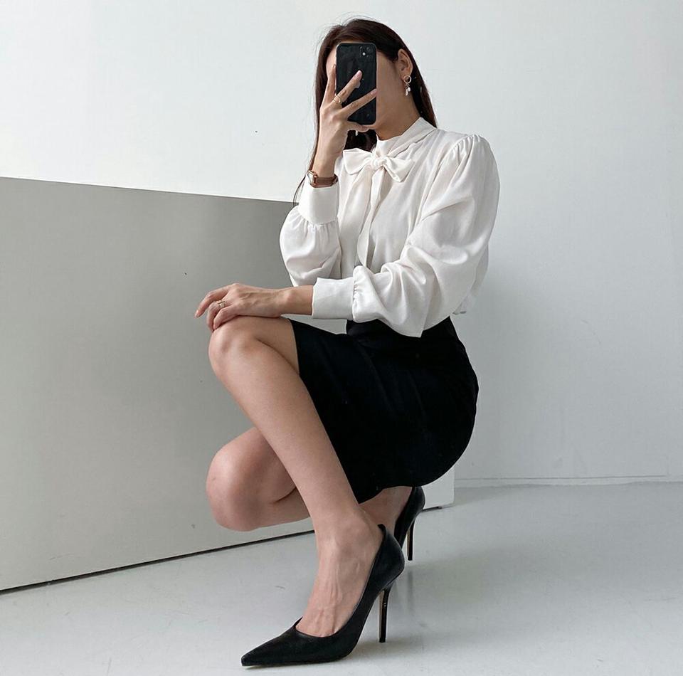 リボンハーフネックブラウス・p000556 レディース 【bl】トップス ブラウス 長袖 りぼん ボウタイ ハーフネック 単色 無地 シンプル フェミニン 大人 きれいめ 上品 秋 冬 韓国ファッション MKT