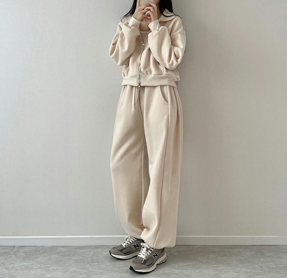 裏起毛スウェットジョガーパンツ・p000489 レディース 【pt】パンツ ズボン ロング スウェット ジョガーパンツ ワイド 裏起毛 単色 無地 シンプル ラフ カジュアル ワンマイルウェア ウエストゴム 冬 韓国ファッション MKT