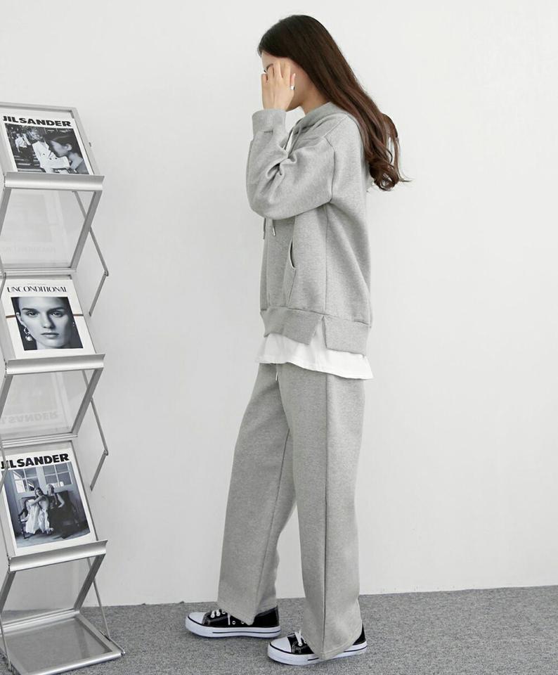 裏起毛レイヤード調パーカー&スウェットパンツ・p000466 レディース 【pt】セットアップ setup トップス パーカー スウェット レイヤード風 裏起毛 長袖 パンツ ズボン ロング丈 単色 無地 シンプル カジュアル ラフ 冬 韓国ファッション MKT