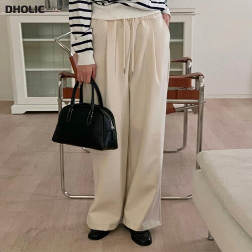 スリットストレッチワイドパンツ・p000605 レディース 【pt】パンツ ズボン ロング ストレッチ ワイド ウエストゴム 単色 無地 シンプル ベーシック 楽ちん ラフ カジュアル 秋 冬 韓国ファッション MKT