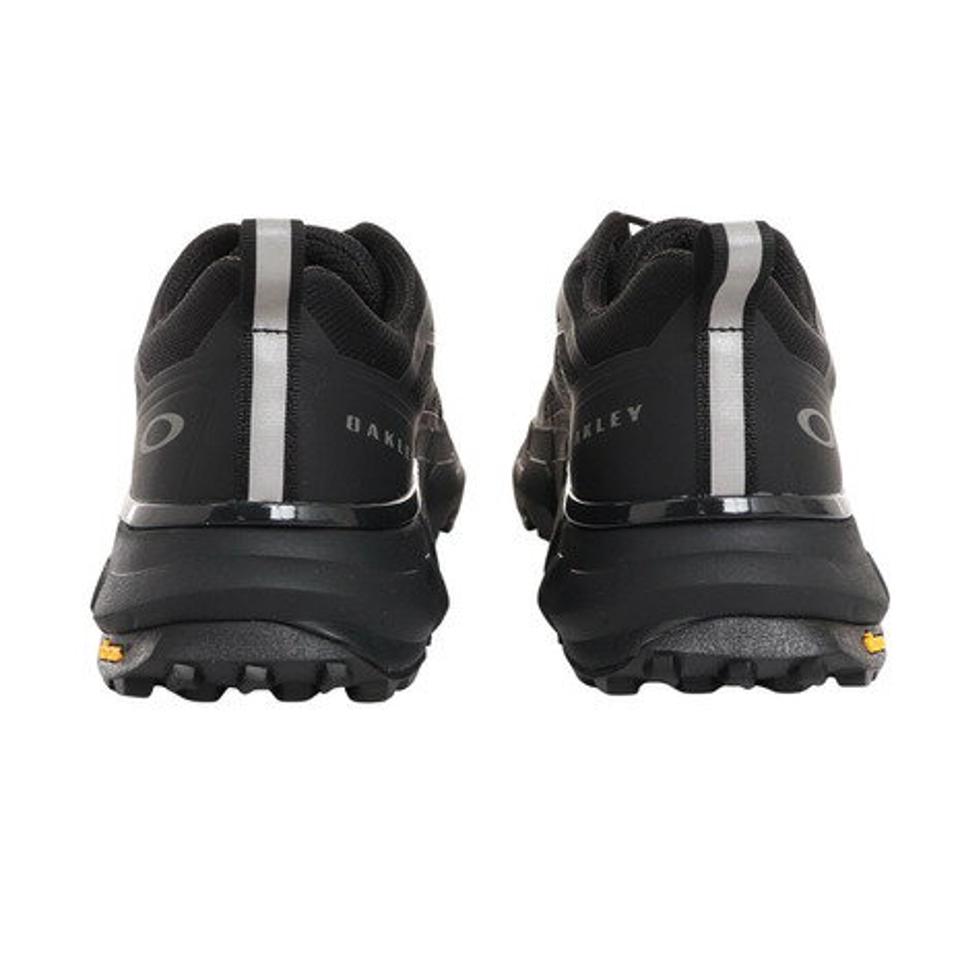 【2/25 24h限定 エントリー＆対象4店舗買い回りで最大P10倍！】オークリー（OAKLEY）（メンズ）スニーカー 黒 メンズ ライトブレス Light Breathe ブラック FOF100350-02Y スニーカー アウトドアシューズ 通勤 通学