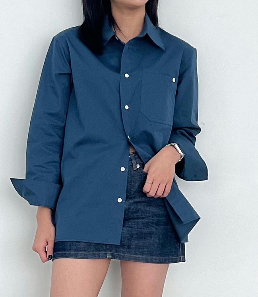 フロントボタンポケットシャツ・p000751 レディース 【bl】トップス シャツ 長袖 襟 単色 無地 シンプル ベーシック 大人 きれいめ オフィス オケージョン カラーシャツ コットン 綿 春 秋 冬 韓国ファッション MKT