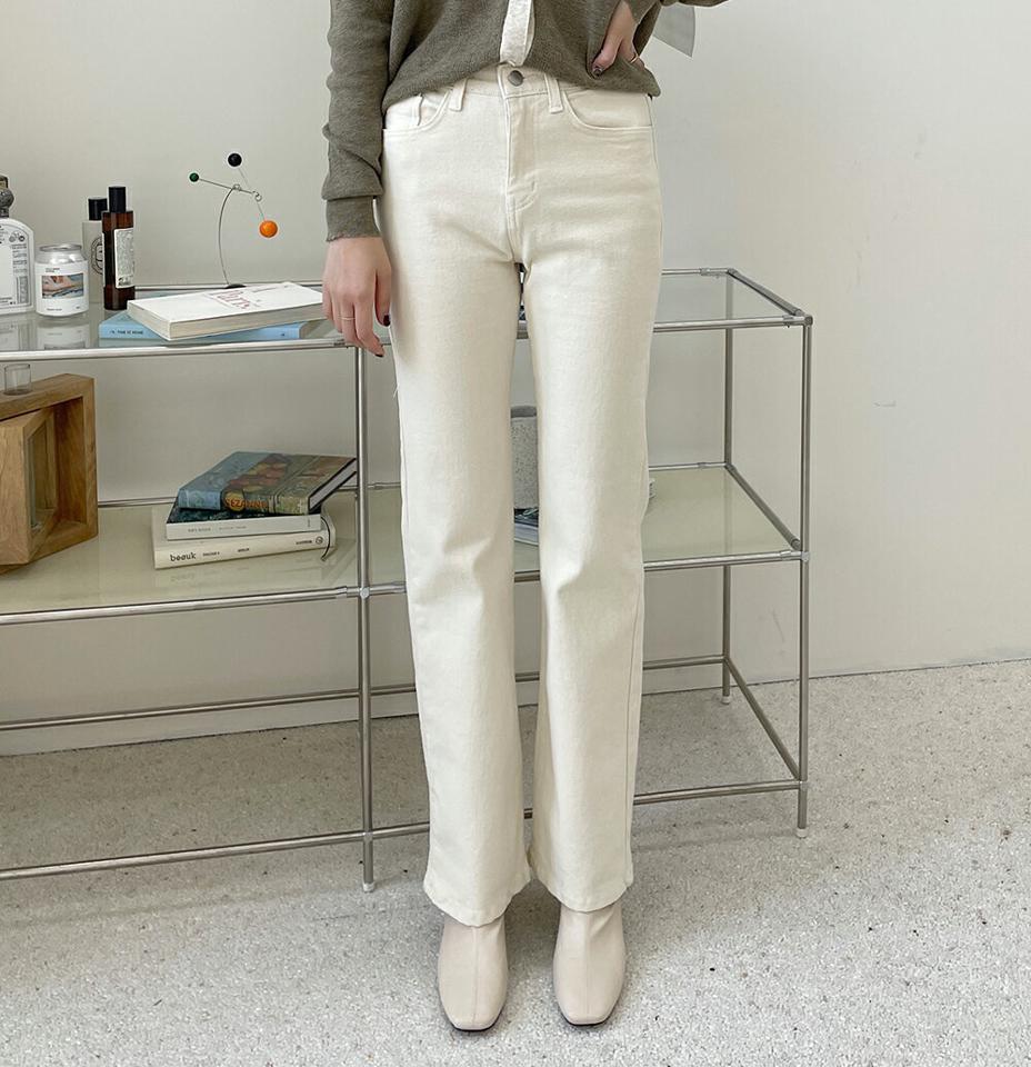 【マケット特価】裏起毛スリムフレアパンツ・p000527 レディース 【pt】パンツ ズボン ロング丈 フレア スリム 裏起毛 単色 無地 シンプル ベーシック 大人 カジュアル 冬 韓国ファッション MKT セール